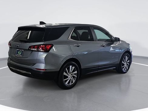 Certified 2024 Chevrolet Equinox LT FWD image 3