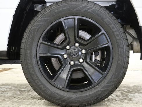 Used 2023 RAM 1500 Big Horn image 9