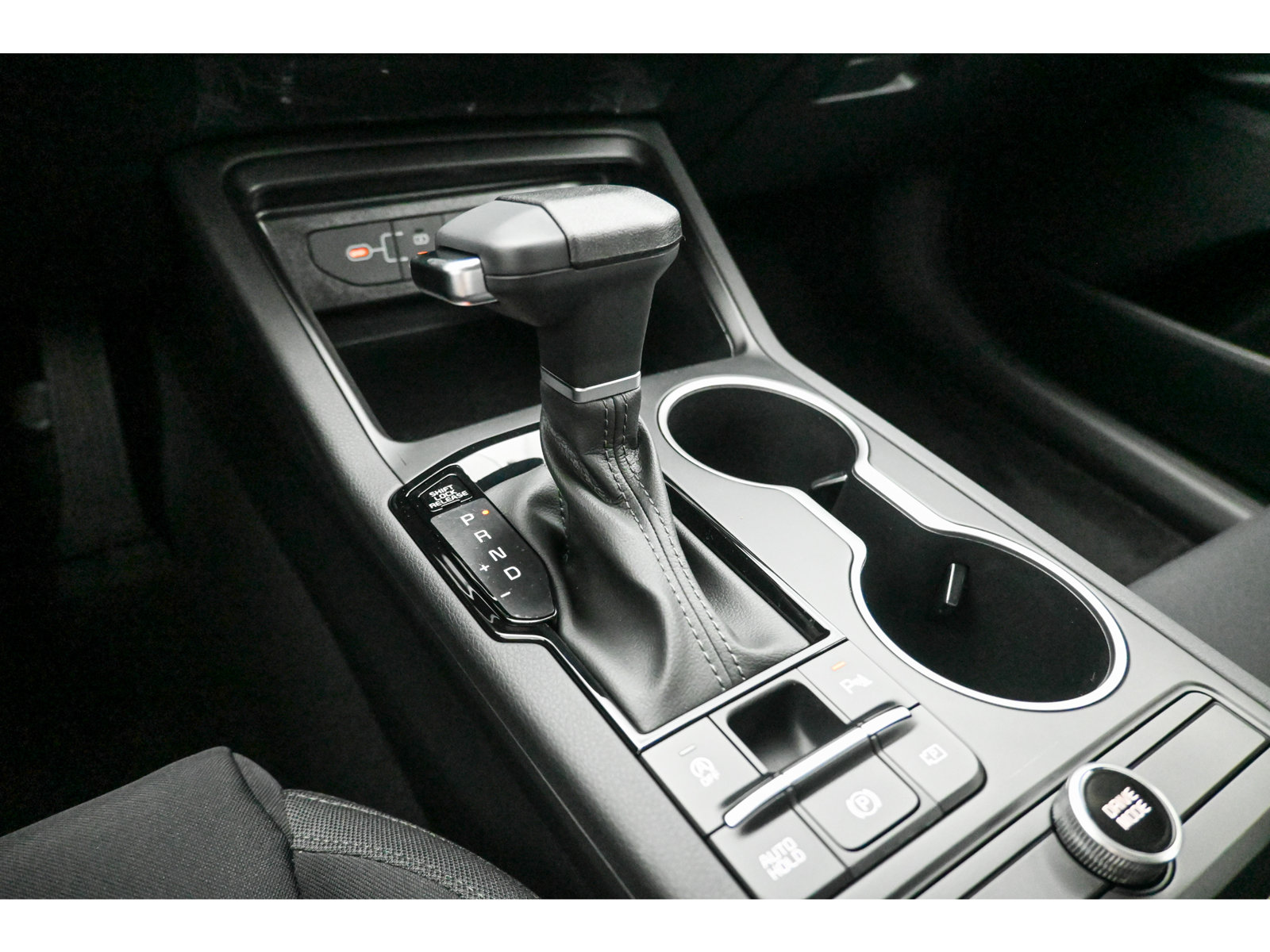 New 2027 Kia K5 LXS FWD image 19