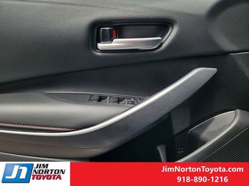 Used 2024 Toyota Corolla SE FWD image 24