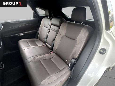 Used 2024 Lexus RX 350 FWD w/ Convenience Package image 18