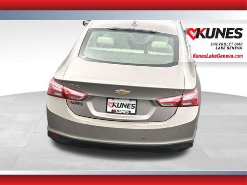 Used 2024 Chevrolet Malibu LT image 41