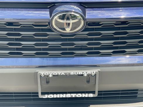 Certified 2023 Toyota RAV4 XLE Premium AWD/4WD image 19