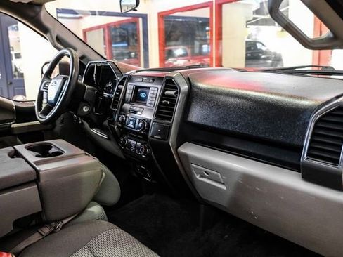 Used 2018 Ford F150 XLT image 13