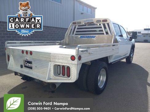 Used 2022 GMC Sierra 3500 Denali w/ Denali Ultimate Package image 3