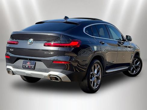 Used 2022 BMW X4 xDrive30i AWD/4WD image 6