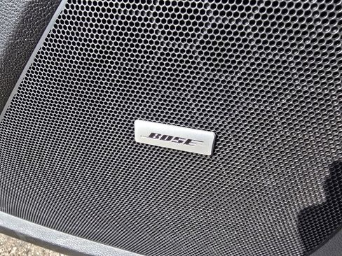 Used 2019 Chevrolet Traverse Premier w/ Driver Confidence II Package image 19