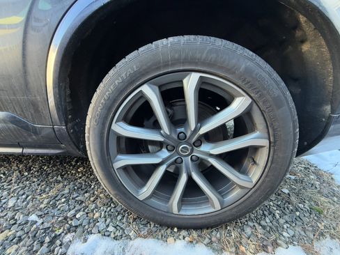 Used 2019 Volvo XC90 T6 Momentum w/ Advanced Package image 10