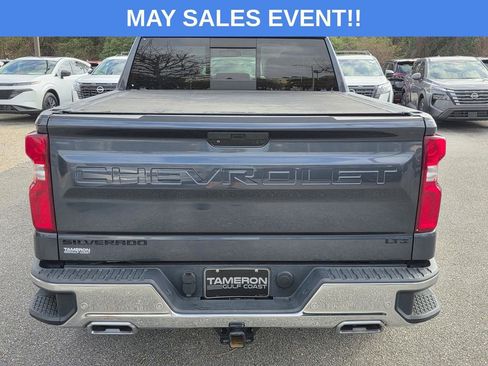 Used 2022 Chevrolet Silverado 1500 LTZ AWD/4WD image 3