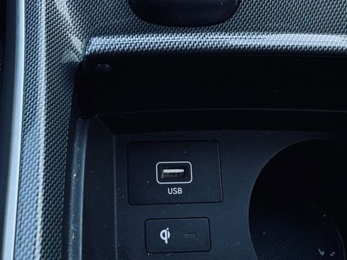 Used 2022 Hyundai Santa Fe Limited w/ Cargo Package image 32