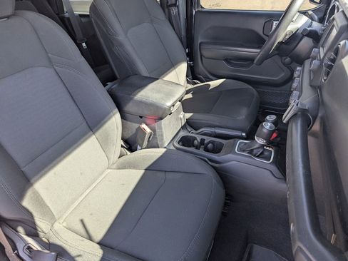 Used 2021 Jeep Wrangler Sport AWD/4WD image 8