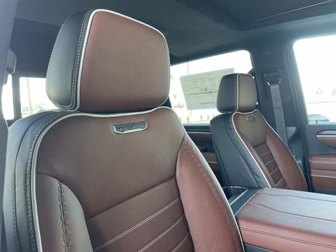 New 2026 GMC Sierra 2500 Denali Ultimate image 28