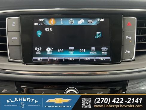 Used 2018 Buick Enclave Premium w/ LPO, Hit The Road Package AWD/4WD image 30