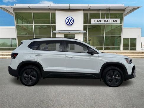 Used 2025 Volkswagen Taos S image 3