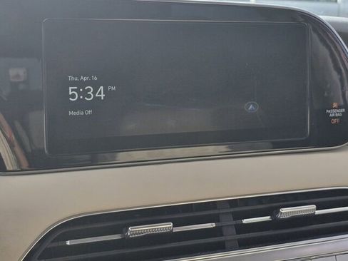 Used 2020 Hyundai Palisade Limited FWD image 13