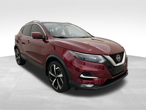 Used 2020 Nissan Rogue Sport SL w/ Premium Package image 7