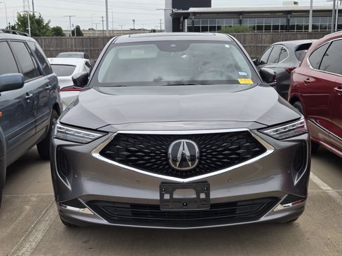 Used 2024 Acura MDX SH-AWD w/ Technology Package image 2