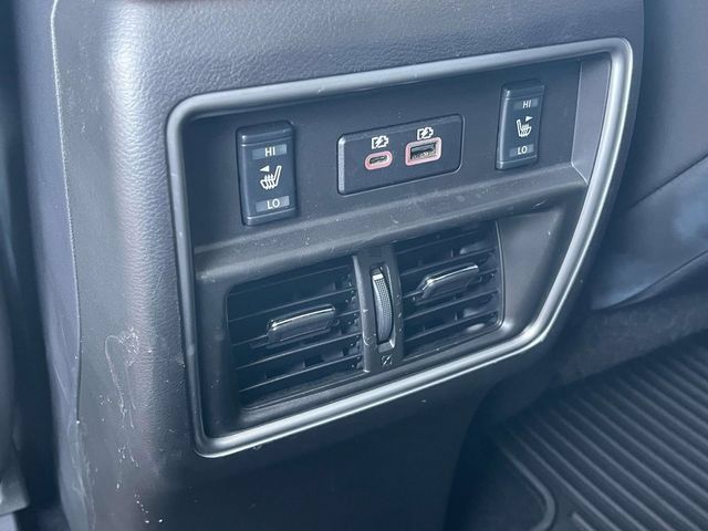 Used 2023 Nissan Murano Platinum w/ Cargo Package FWD image 20