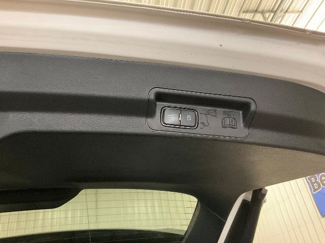 Certified 2024 Ford Explorer XLT w/ Equipment Group 202A AWD/4WD image 22