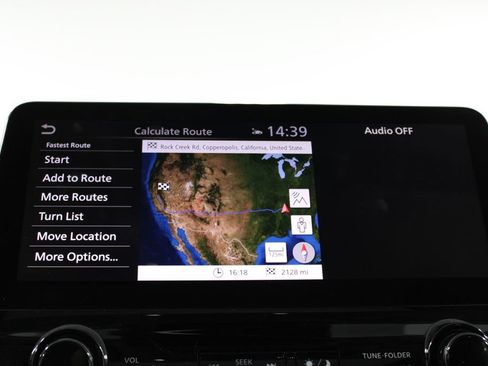 Used 2024 Nissan Armada SL image 57