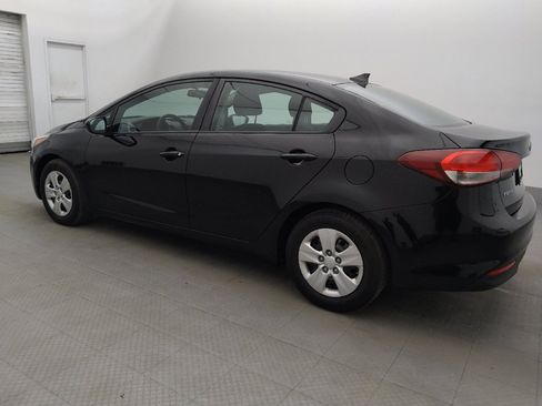 Used 2017 Kia Forte LX w/ LX Popular Package FWD image 3