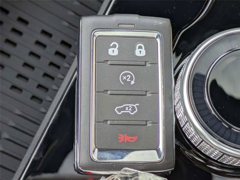 New 2026 Jeep Grand Cherokee Limited AWD/4WD image 32