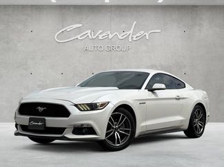 Used 2017 Ford Mustang Coupe video 1