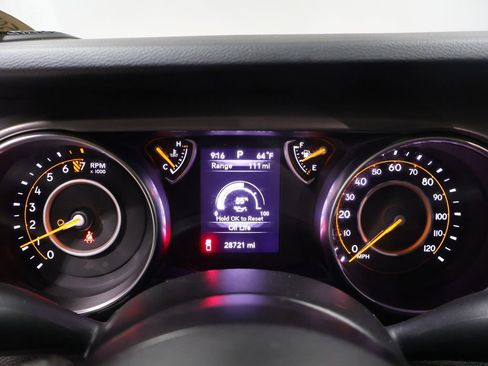 Used 2023 Jeep Gladiator Sport image 39