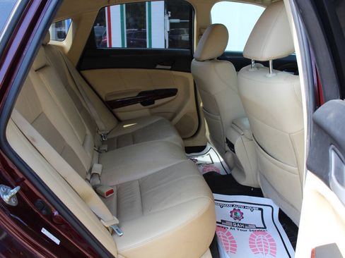 Used 2012 Honda Crosstour EX-L image 24