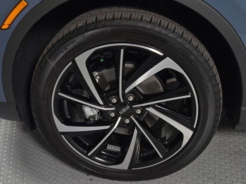 Certified 2026 Lincoln Corsair Reserve image 9