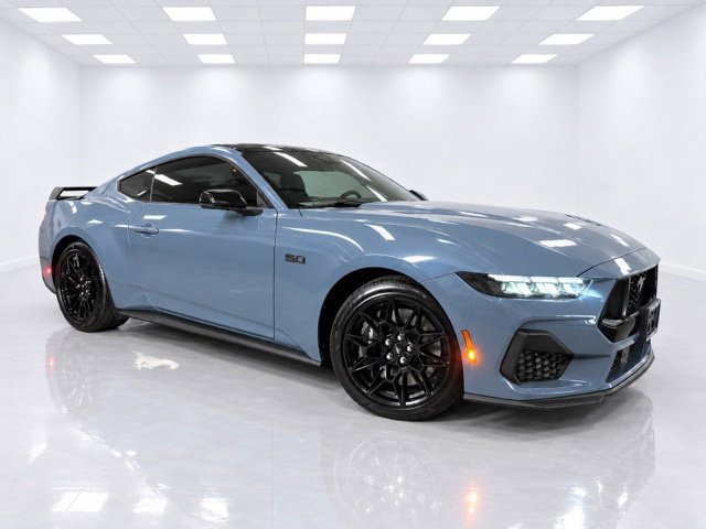 Used 2024 Ford Mustang GT Premium w/ GT Performance Package RWD image 20