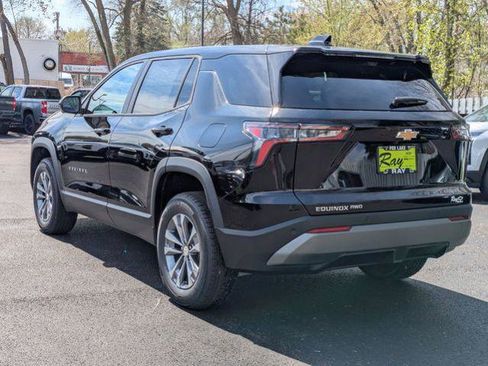 New 2026 Chevrolet Equinox LT image 5