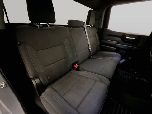 Used 2024 Chevrolet Silverado 1500 Custom image 26