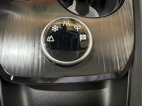 Used 2021 Nissan Rogue SV w/ Premium Package AWD/4WD image 42