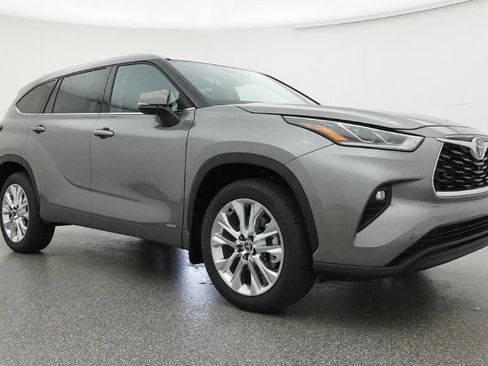 New 2026 Toyota Highlander Limited AWD/4WD image 29