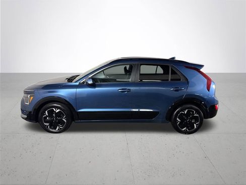 Certified 2023 Kia Niro Wind FWD image 10