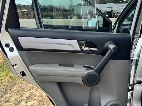 Used 2011 Honda CR-V EX-L image 10