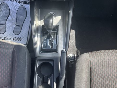 Used 2018 Mitsubishi Outlander Sport ES AWD/4WD image 16