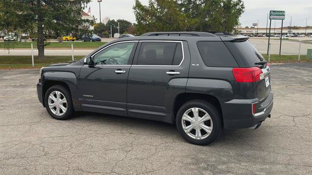 Used 2017 GMC Terrain SLE w/ Chrome Edition AWD/4WD image 6