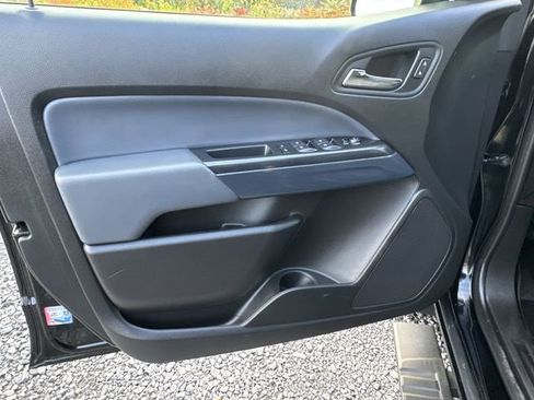 Certified 2022 Chevrolet Colorado Z71 w/ Trail Boss Package image 22