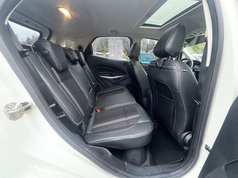 Used 2021 Ford EcoSport SES image 19