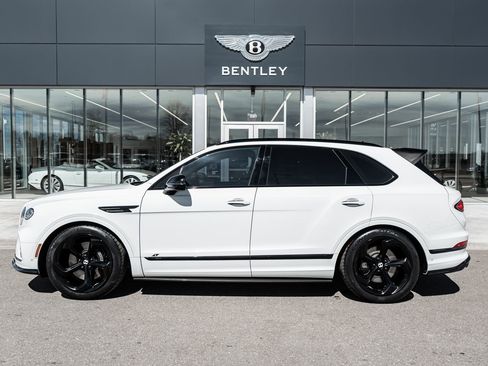 Certified 2022 Bentley Bentayga image 5