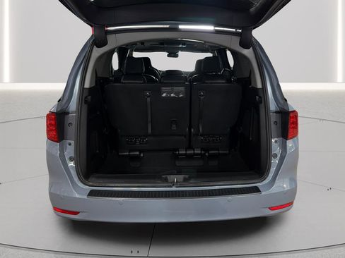 Used 2024 Honda Odyssey Touring image 16