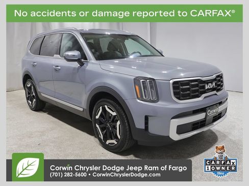 Used 2025 Kia Telluride S AWD/4WD image 1