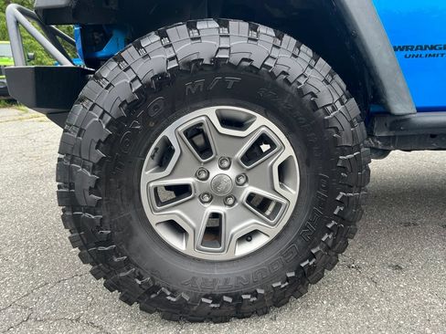 Used 2016 Jeep Wrangler Unlimited Rubicon AWD/4WD image 10