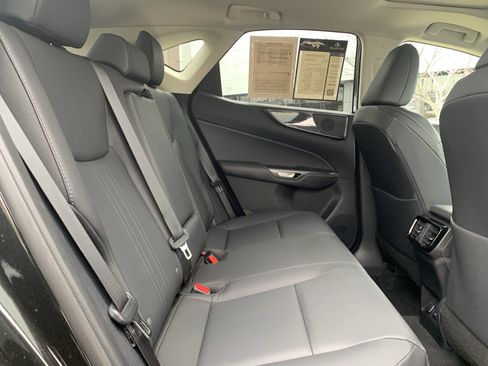 Certified 2025 Lexus NX 350 AWD w/ Premium Package image 33