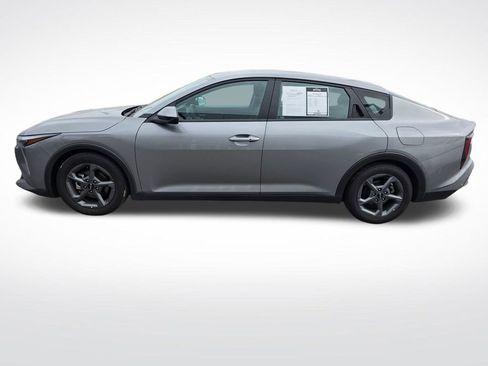 Used 2025 Kia K4 FWD image 8
