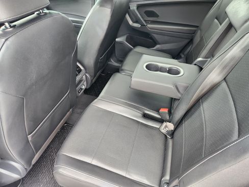 Used 2019 Volkswagen Tiguan S FWD image 29