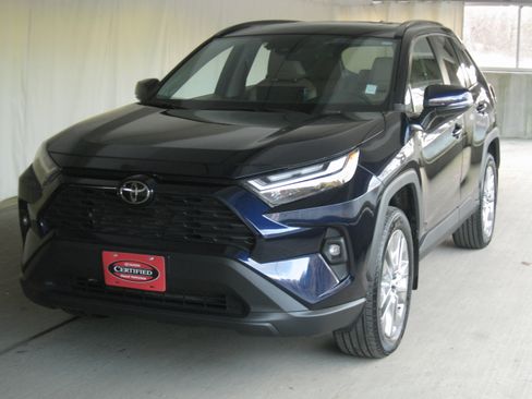 Certified 2024 Toyota RAV4 XLE Premium image 24