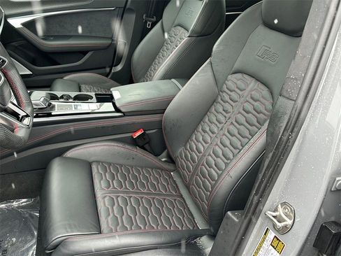 Used 2025 Audi RS 6 performance image 5